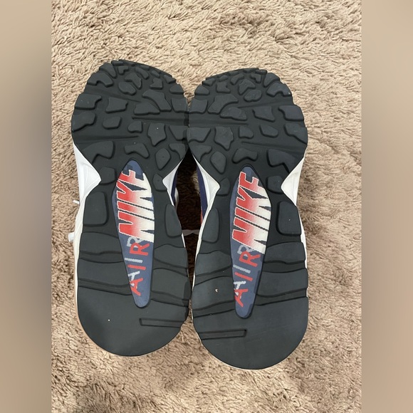 Nike Air size 8 - Picture 4 of 6